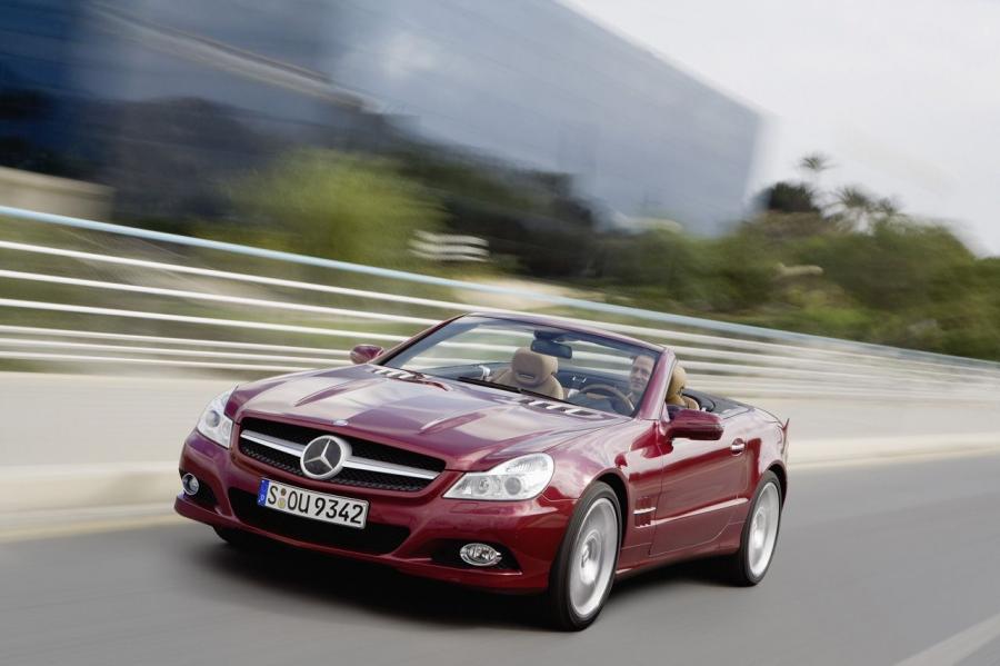  Mercedes-Benz SL-Class 2009 года  (фото 9 из 234)